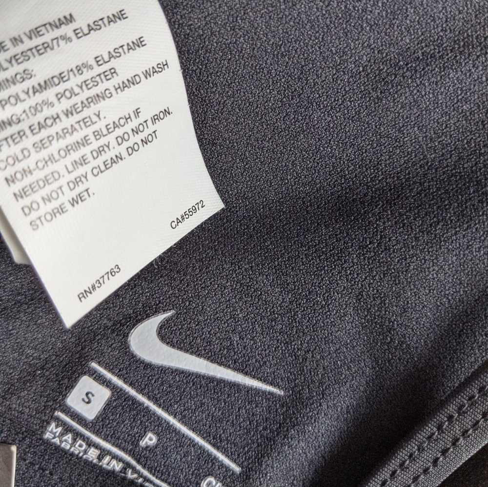 Nike Tank Top - Picture 4 of 4